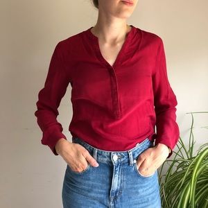 100% Silk Banana Republic blouse